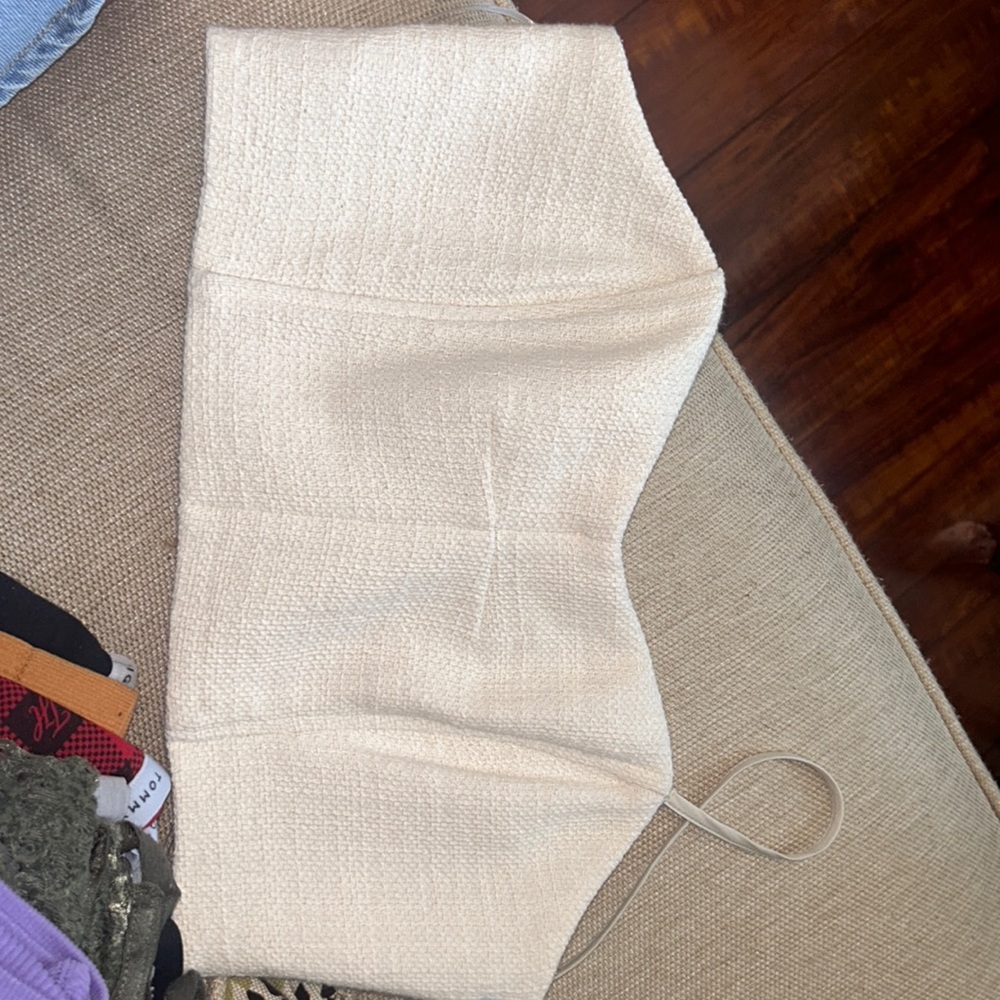 Banana republic beige top